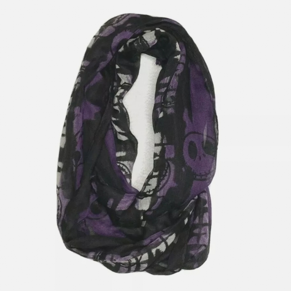 DisneyParks The Nightmare Before Christmas Infinity Scarf NWT - Picture 5 of 9